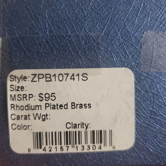 Sparkling round lab created sapphire necklace - Picture 5 of 5